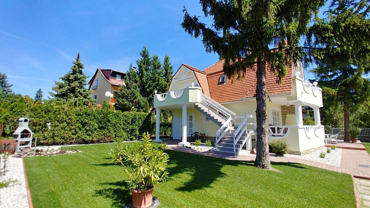Balaton Apartman Füred Balatonfured Bagian luar foto