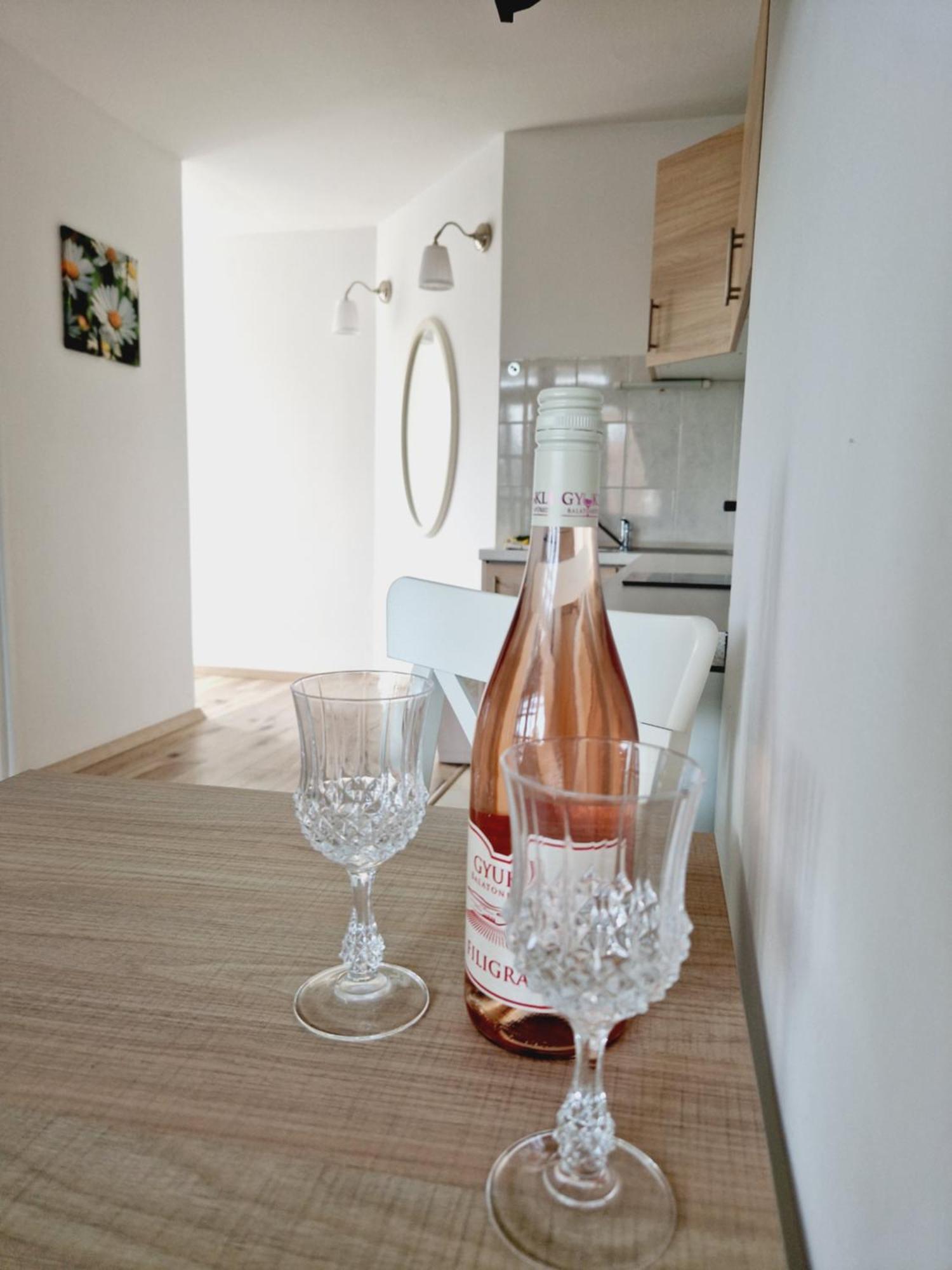 Balaton Apartman Füred Balatonfured Bagian luar foto